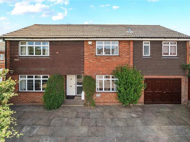 House for sale in Goddington, Greater London