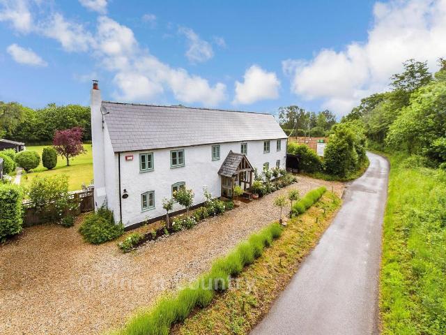 House for sale in Woolage Green, The Bridge