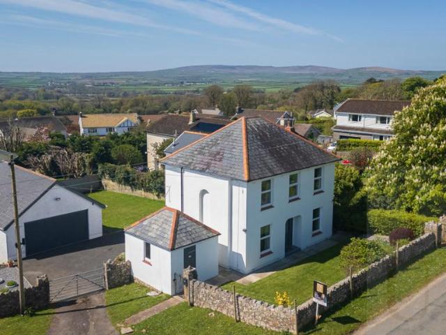 House for sale in Reynoldston, Wales