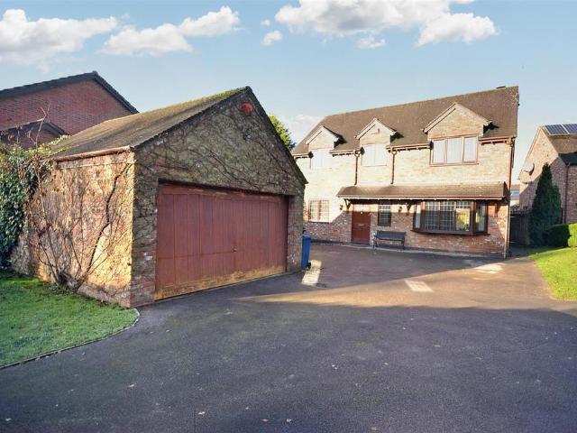 House for sale in Little Stoke, Stafford