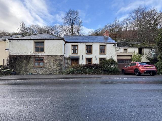 House for sale in Cwmamman, Wales