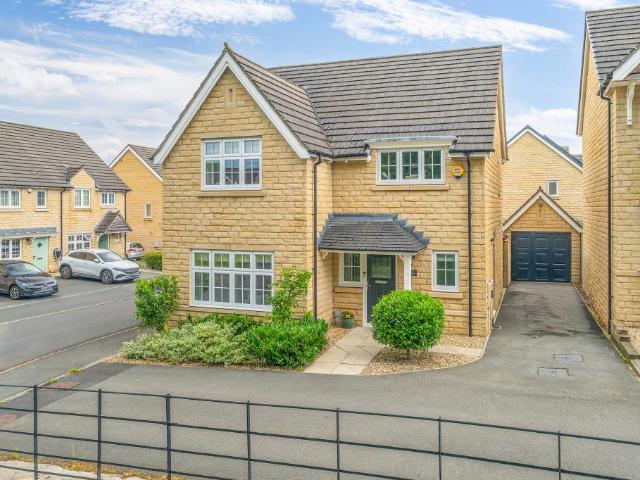 House for sale in Steeton with Eastburn, Steeton