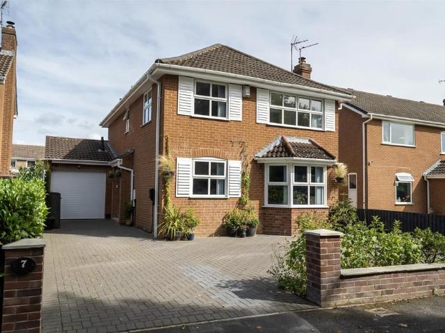 House for sale in Skelton, York and North Yorkshire