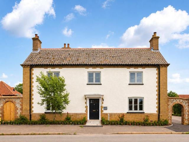House for sale in East Tuddenham, Norfolk