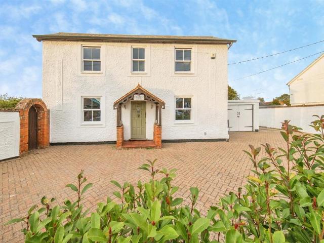 House for sale in Kirby Cross, Tendring