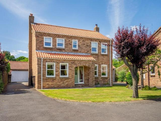 House for sale in Appleton Roebuck