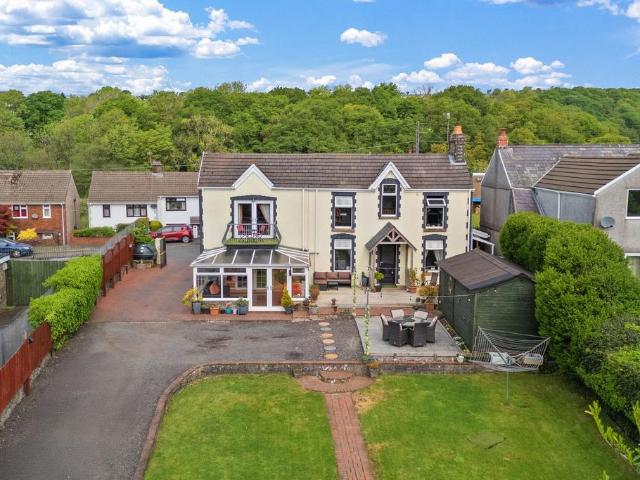 House for sale in Mawr, Felindre