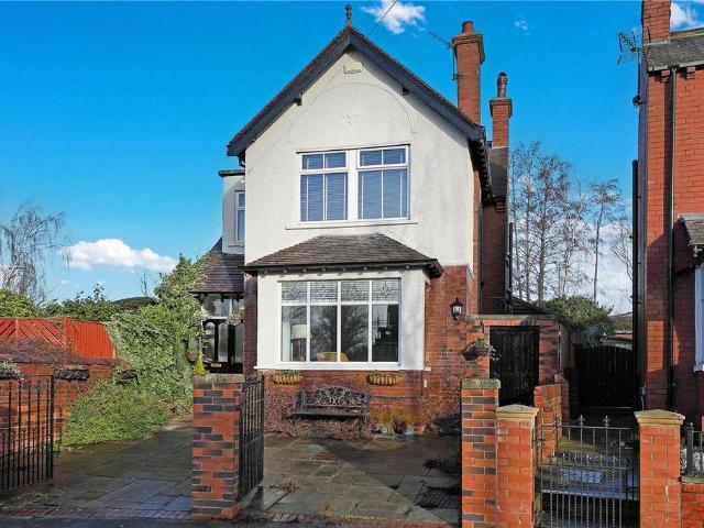 House for sale in Eastmoor, West Yorkshire