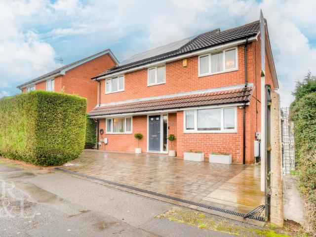 House for sale in Barton In Fabis, East Midlands