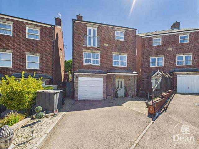House for sale in Coleford, Bromsberrow Heath