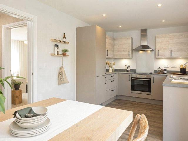 House for sale in Mindenhurst, Heol-las