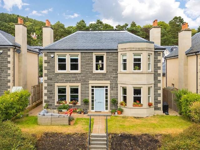 House for sale in Peebles, Scotland