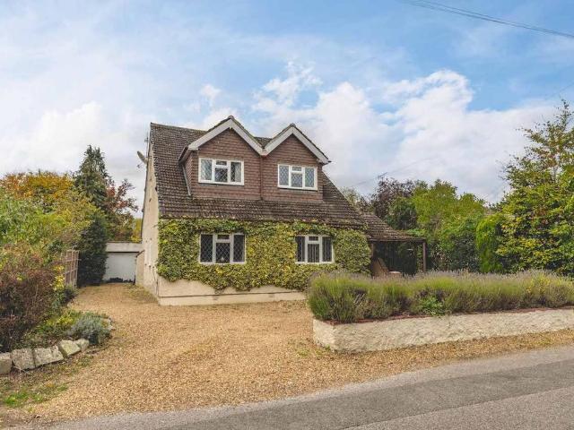 House for sale in Wraysbury
