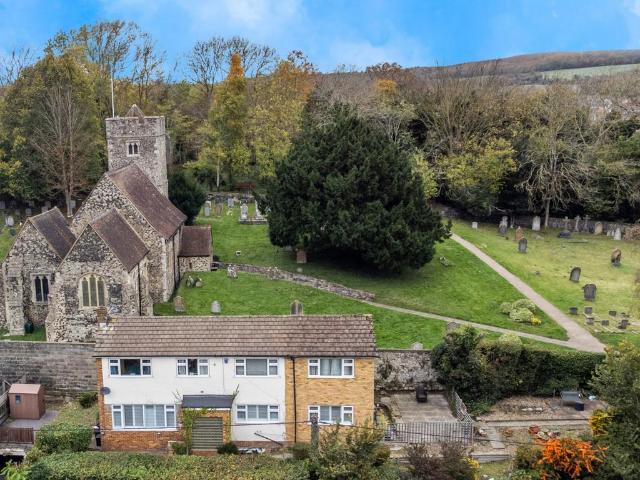 House for sale in Whorns Place, Cuxton