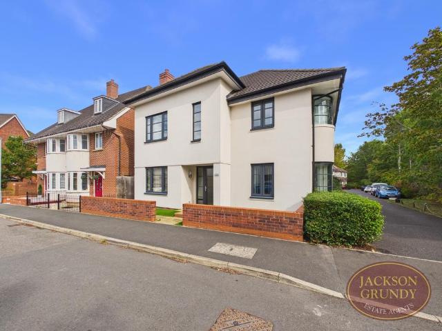 House for sale in Great Billing