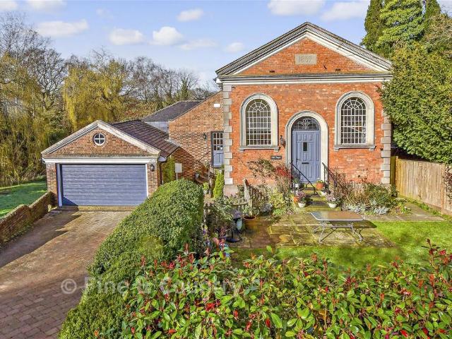House for sale in Cross In Hand, East Sussex