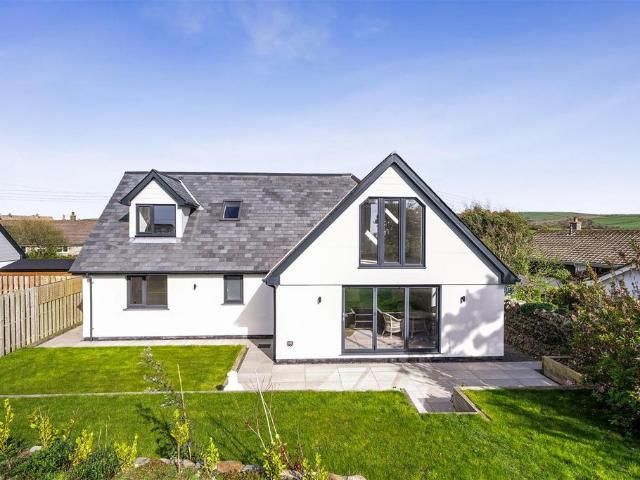 House for sale in Tintagel, Cornwall
