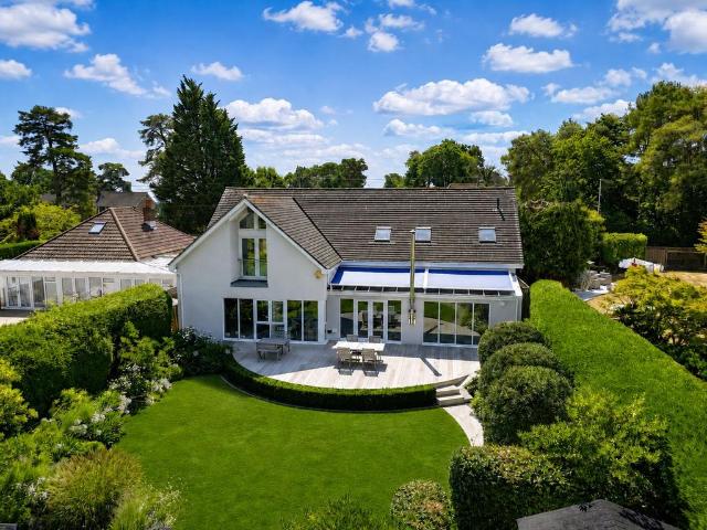 House for sale in Corfe Mullen