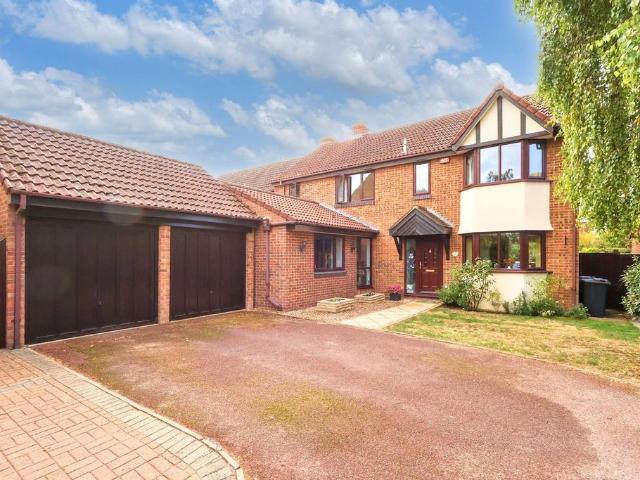 House for sale in London Borough of Croydon, Greater London