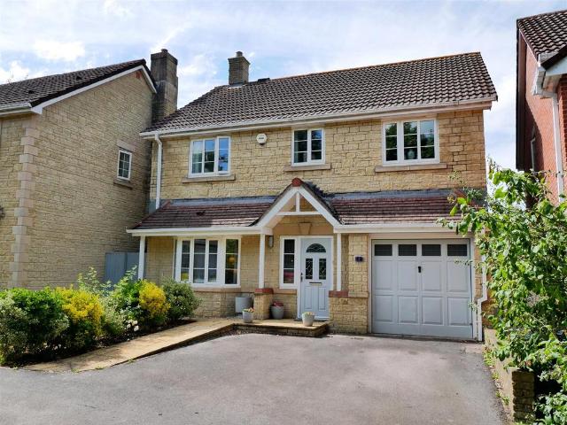House for sale in Calne