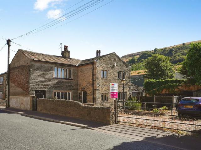 House for sale in Ovenden, Halifax