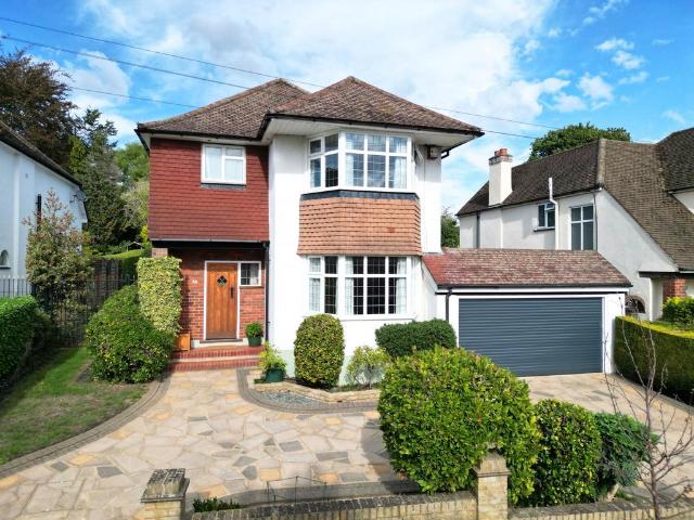 House for sale in Moneyhill, Three Rivers