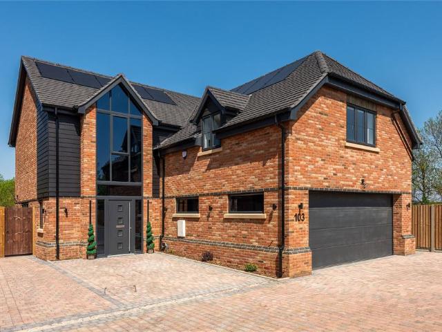 House for sale in Haynes, Bedfordshire