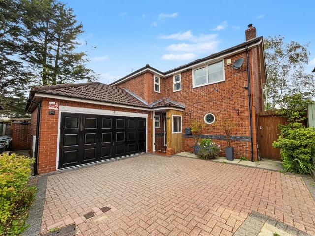 House for sale in Hollins, Bury