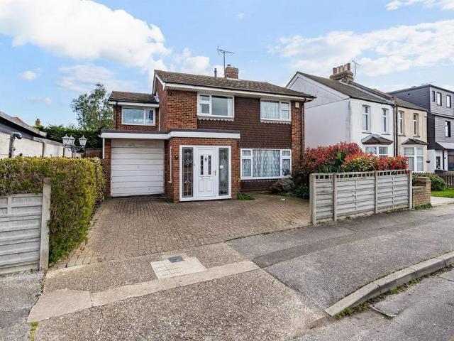 House for sale in Beltinge, The Bridge