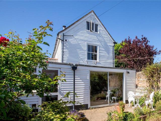 House for sale in Old Town, Heathlands