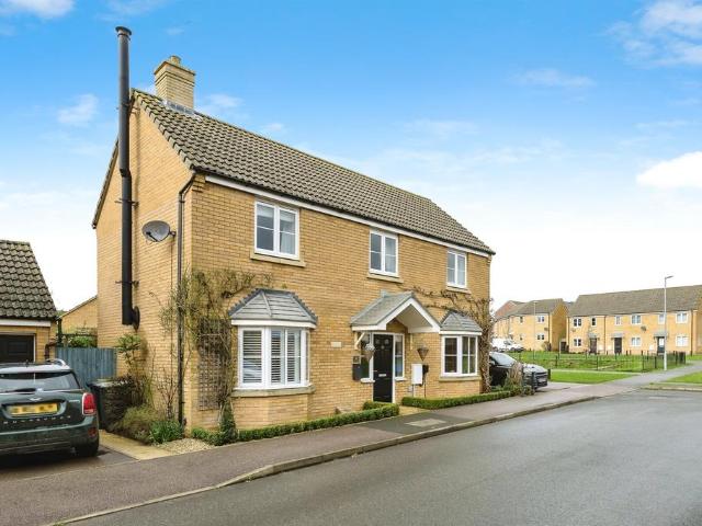 House for sale in Oundle
