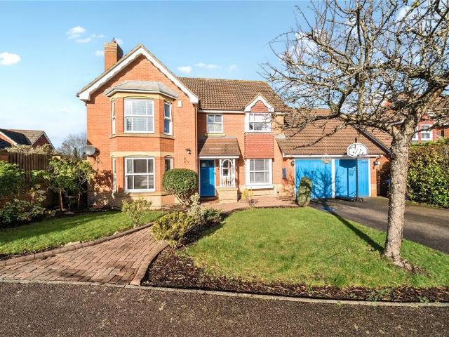 House for sale in Binfield