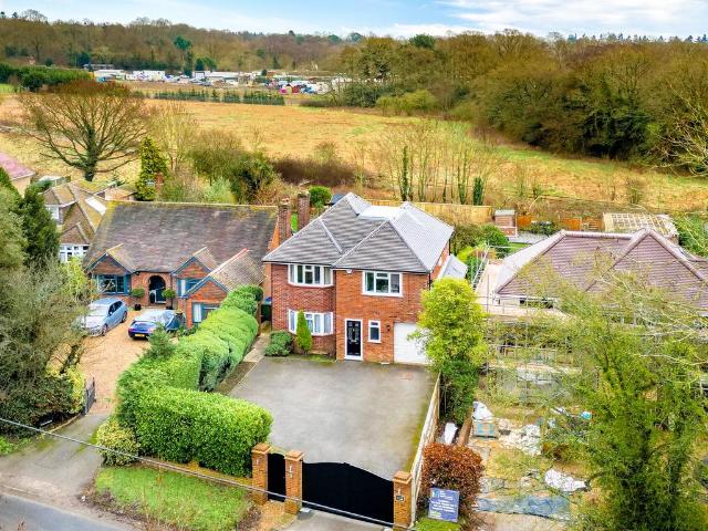 House for sale in Swallow, Buckinghamshire