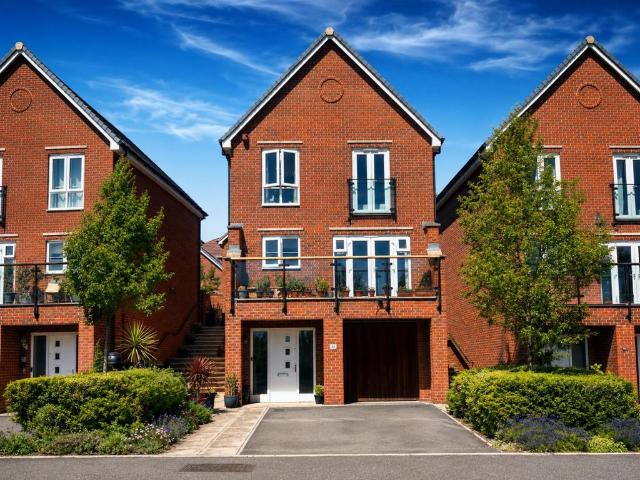 House for sale in Repton Manor, Bridgefield