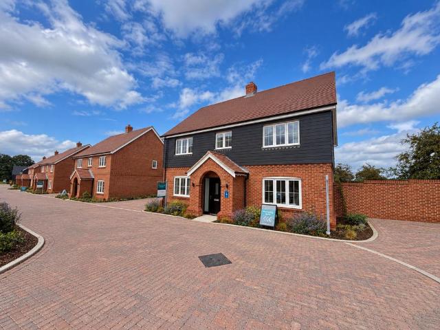 House for sale in Bow Brickhill