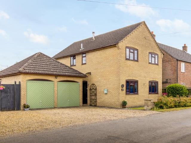 House for sale in Gosberton Clough, Lincolnshire