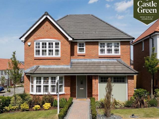 House for sale in Daresbury