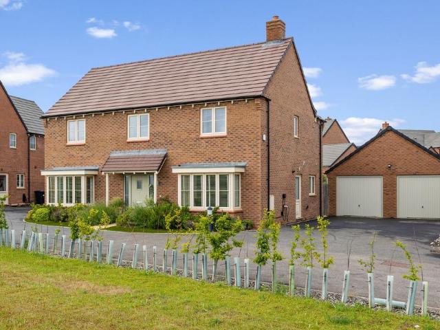 House for sale in Lower Stondon, Bedfordshire