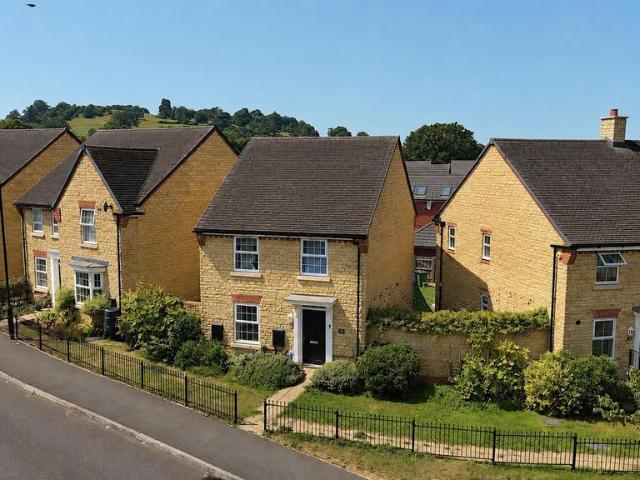 House for sale in Pamington, Gloucestershire