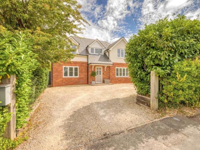 House for sale in Berrick Salome, Oxfordshire