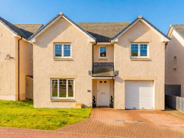 House for sale in Forebridge, Scotland