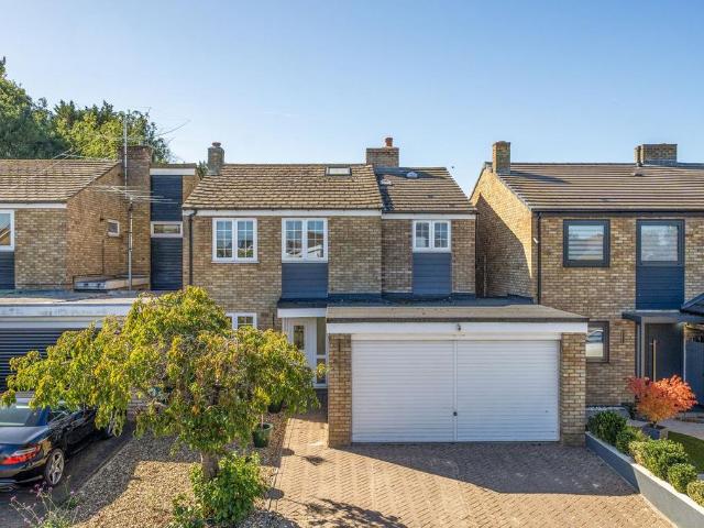 House for sale in Meppershall, Bedfordshire