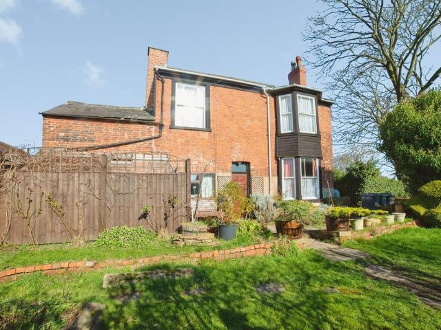 House for sale in Attenborough, East Midlands