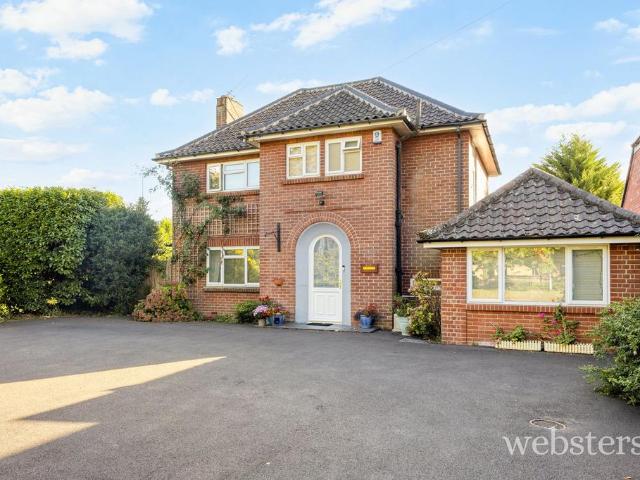 House for sale in Eaton Rise, Norwich