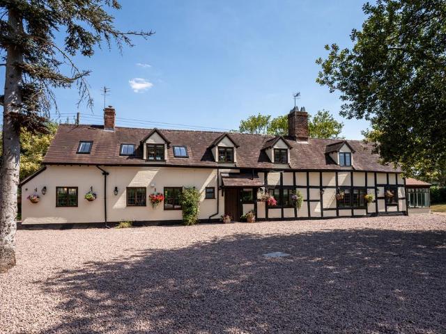House for sale in Kempsey, Malvern Hills