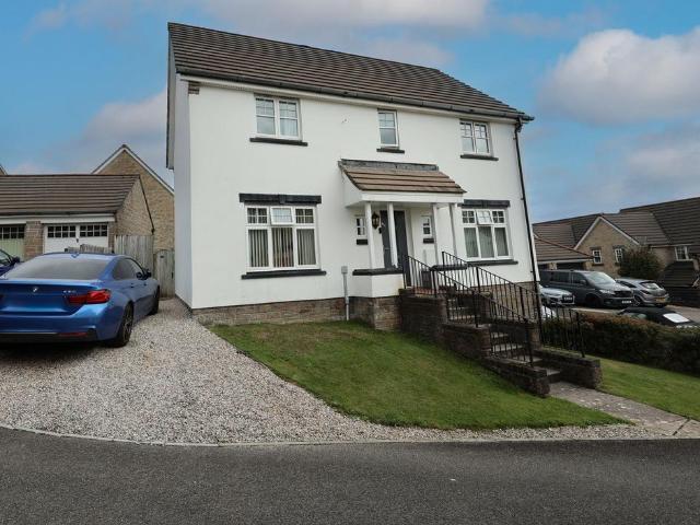 House for sale in Boscoppa, St. Austell