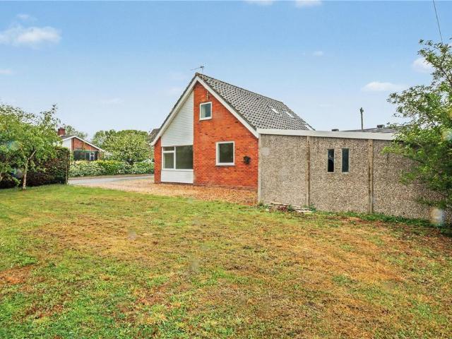 House for sale in Yelverton, Burgh St Peter