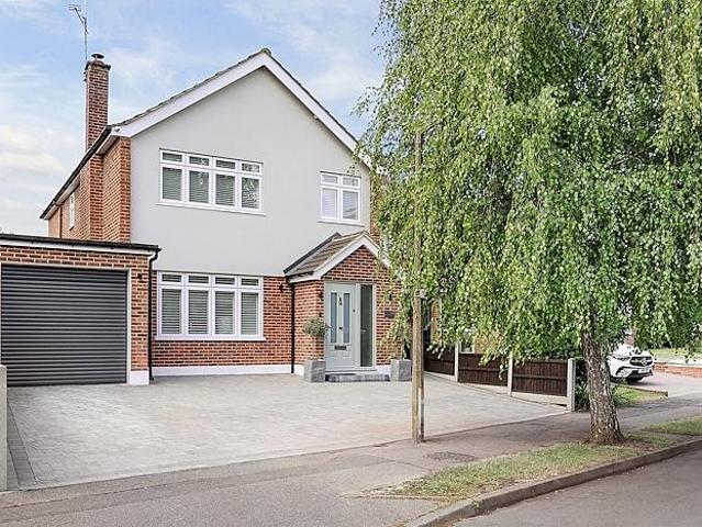 House for sale in Ongar, Epping