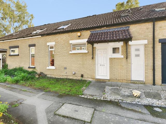 House for sale in Briar Hill, Northampton