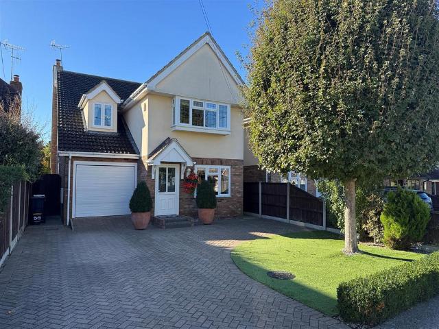 House for sale in High Elms Park, Rochford